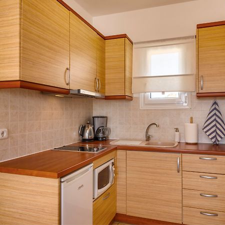 Sunrise Beach Suites Azolimnos Luaran gambar