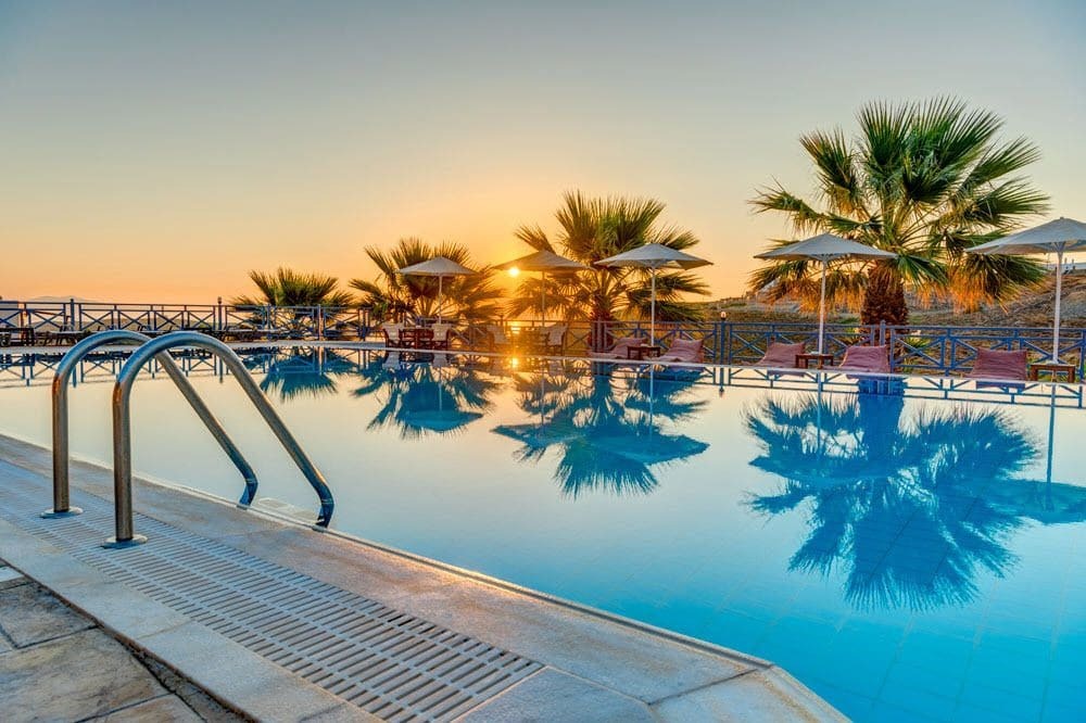 Sunrise Beach Suites Azolimnos Luaran gambar